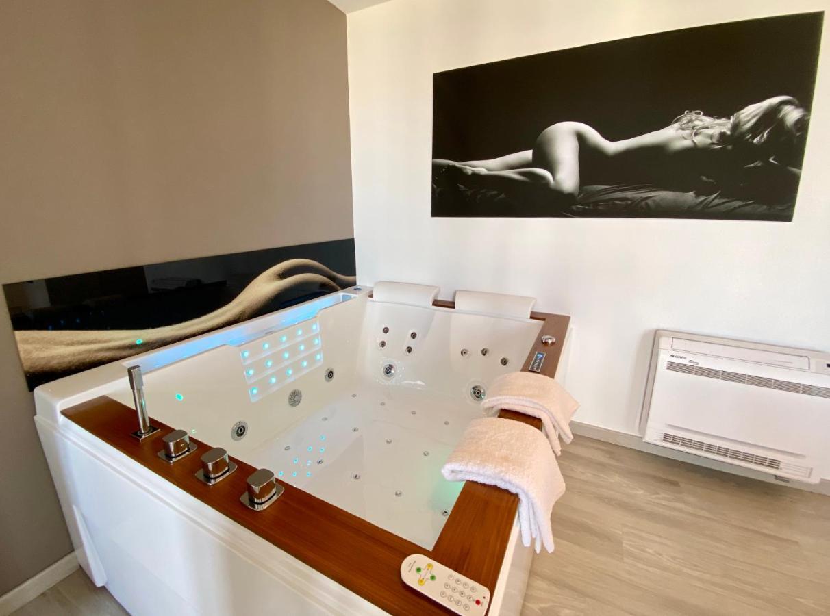 La Vague Tendresse - Vue Mer - Jacuzzi & Sauna Le Tréport Zewnętrze zdjęcie